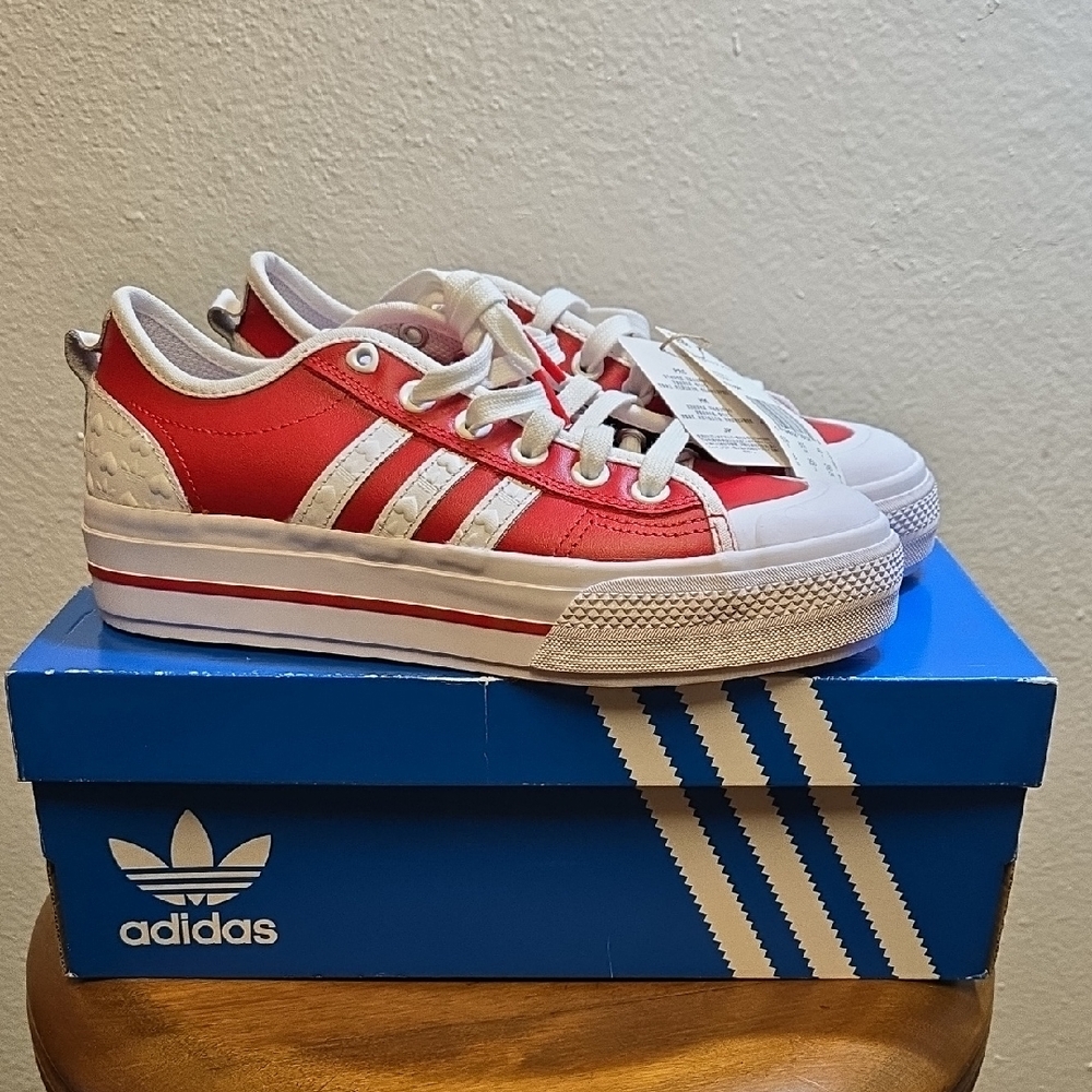 Adidas Nizza RF Platform Heart Embossed Scarlet Red Sneakers NWT Size 8